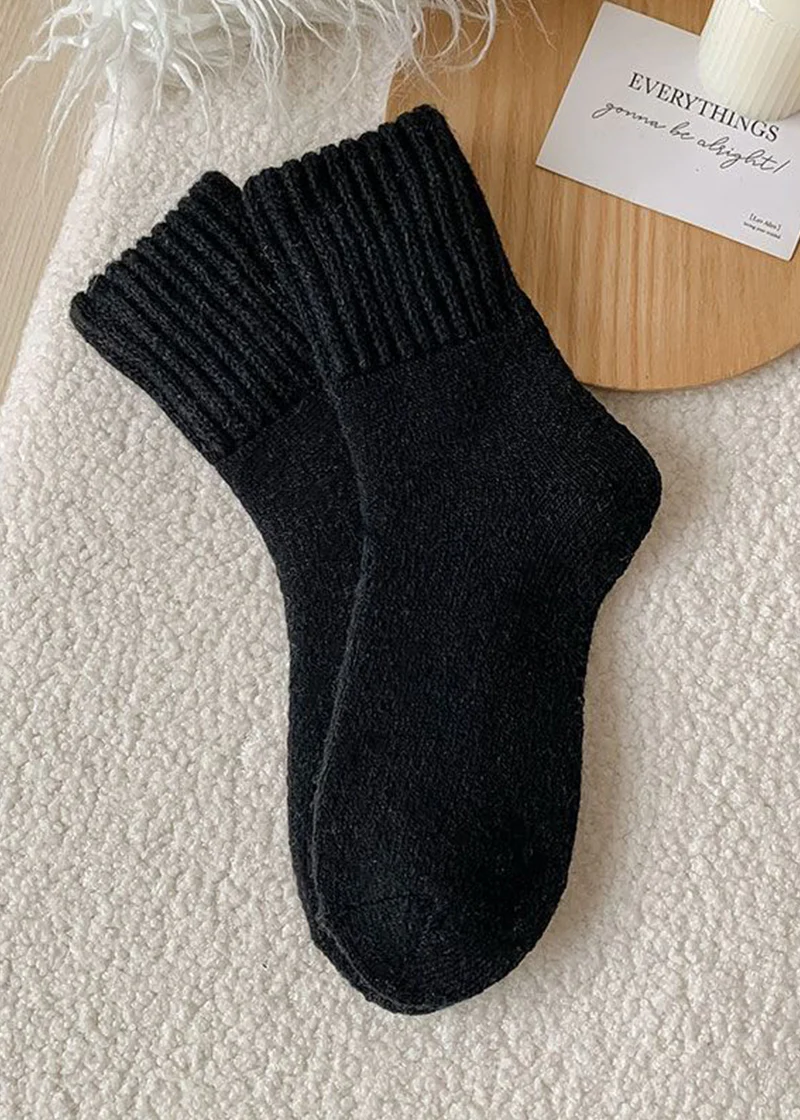 Cozy Ribbed Fleece Lined Crew Socks - Image 11